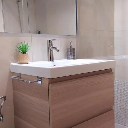 Sherryflat Santillana - Parking Apartment *