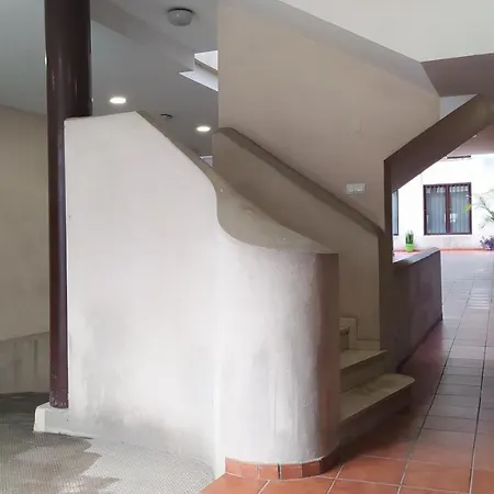 Sherryflat Santillana - Parking * Χέρεζ